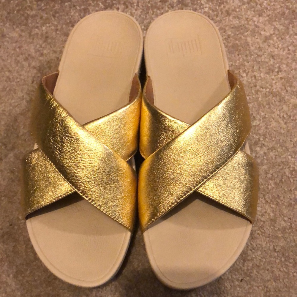 Gold strapped fitflop